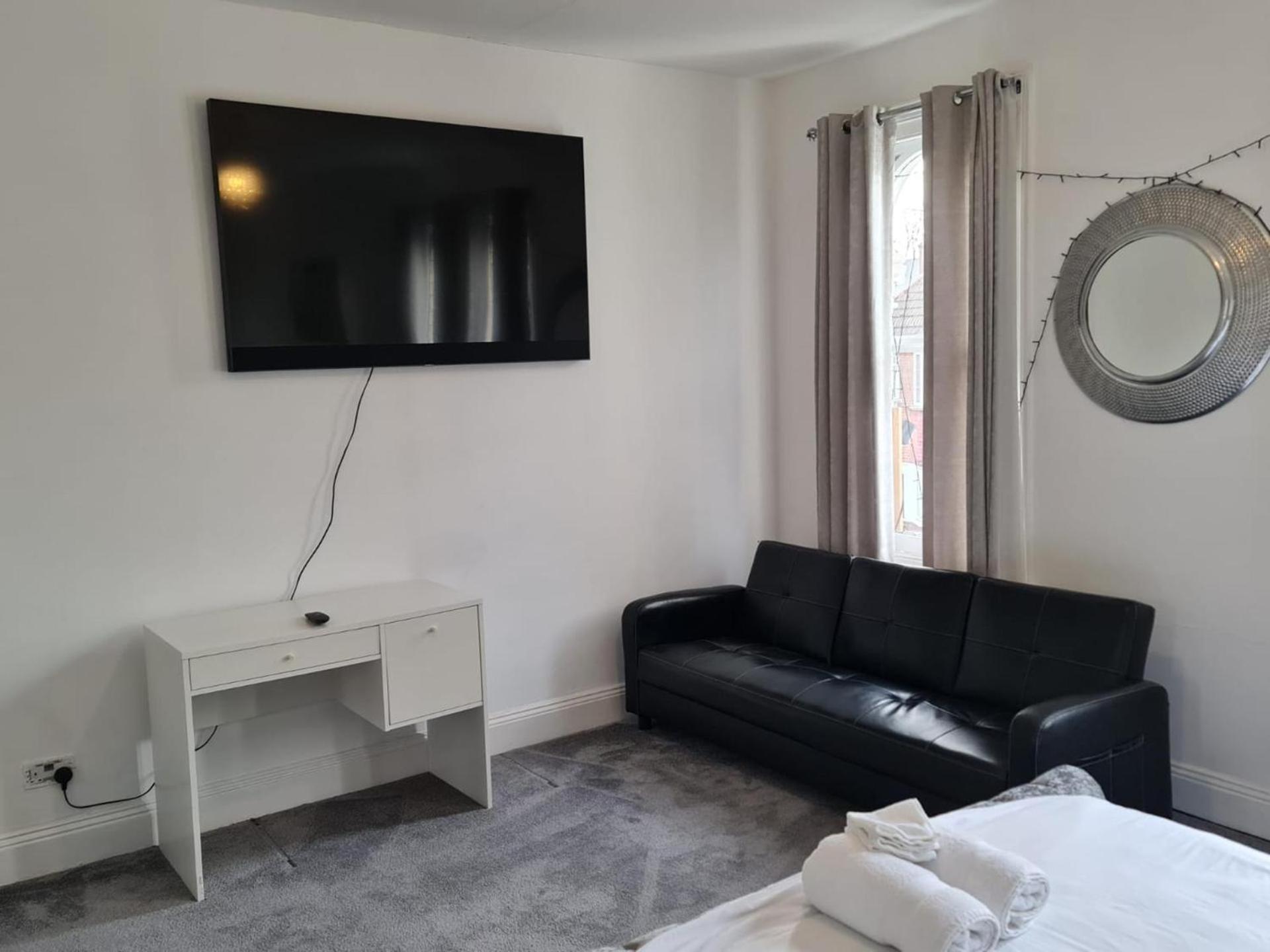 הוילה 3-Bed House In London Self-Contained In Ladywell מראה חיצוני תמונה
